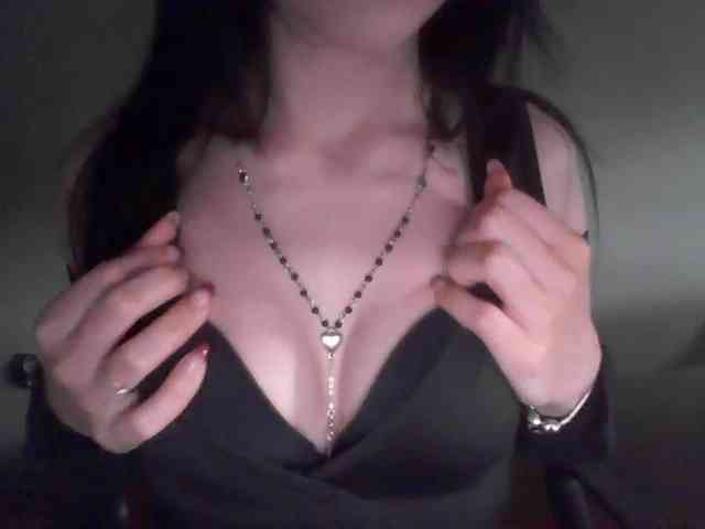 RileyCute webcam