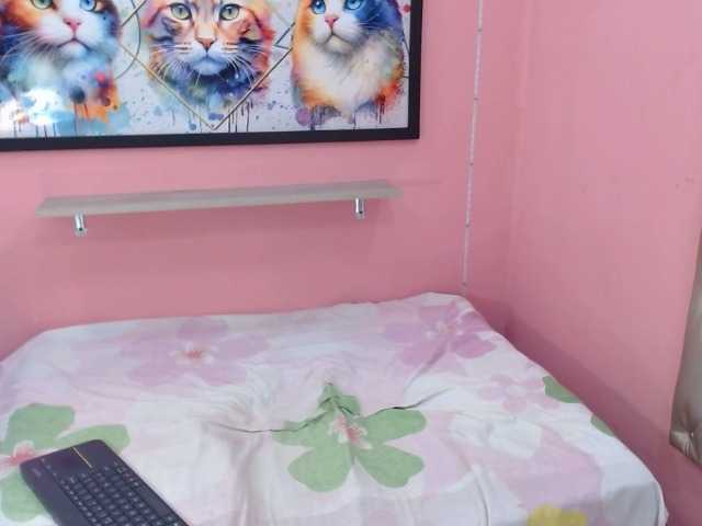 kynexa20 live cam on BongaCams