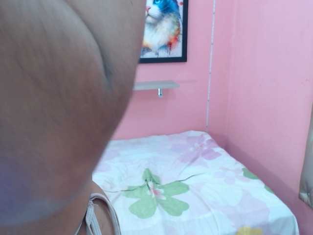 kynexa20 live cam on BongaCams