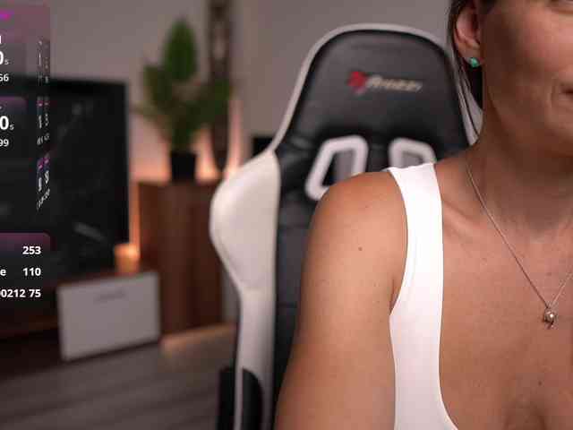 Laurushka webcam