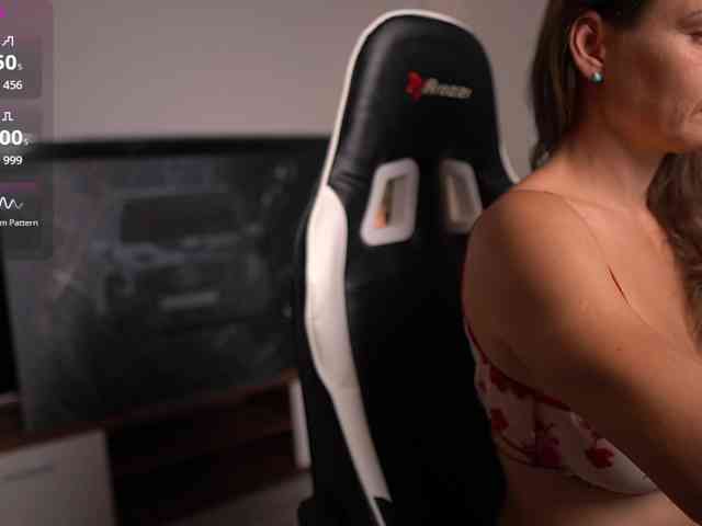 Laurushka webcam