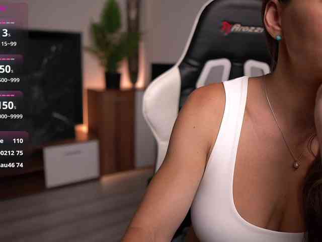 Laurushka webcam