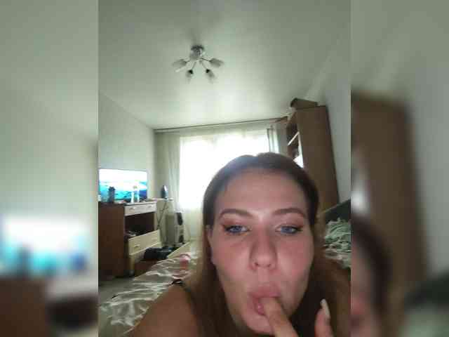 Lyilo991 webcam