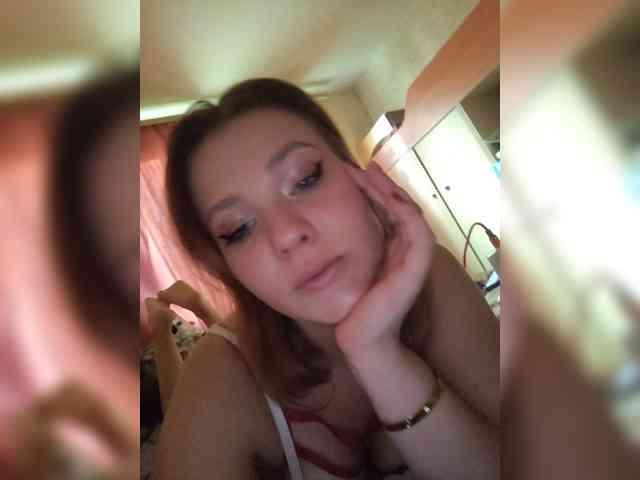 Lyilo991 webcam