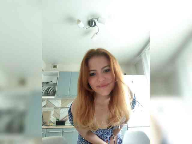 Lyilo991 webcam