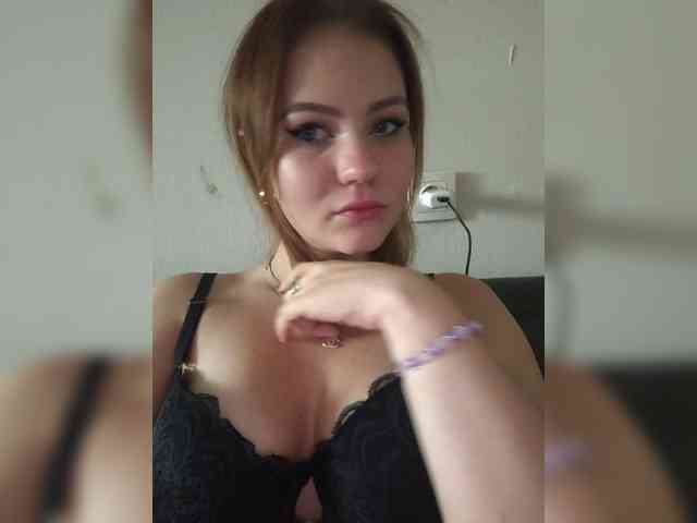 Lyilo991 webcam