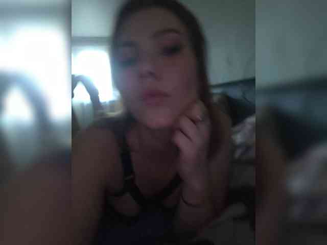 Lyilo991 webcam