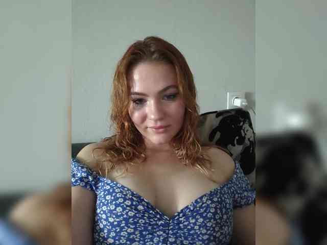 Lyilo991 webcam