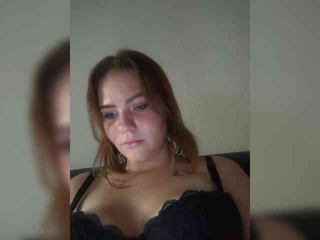 Lyilo991 webcam