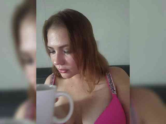 Lyilo991 webcam