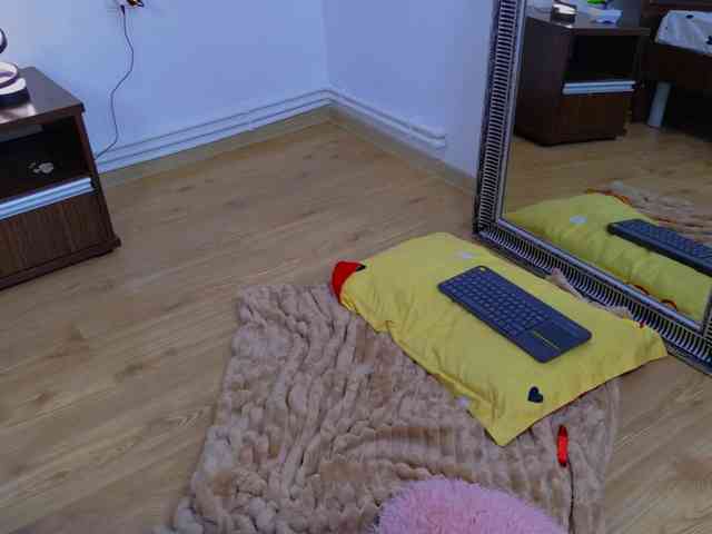 JennyBbunny webcam