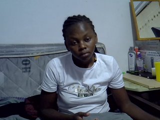 Sexybeiby1's Live Webcam