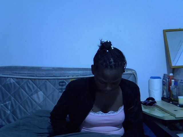 Sexybeiby1 live cam on BongaCams