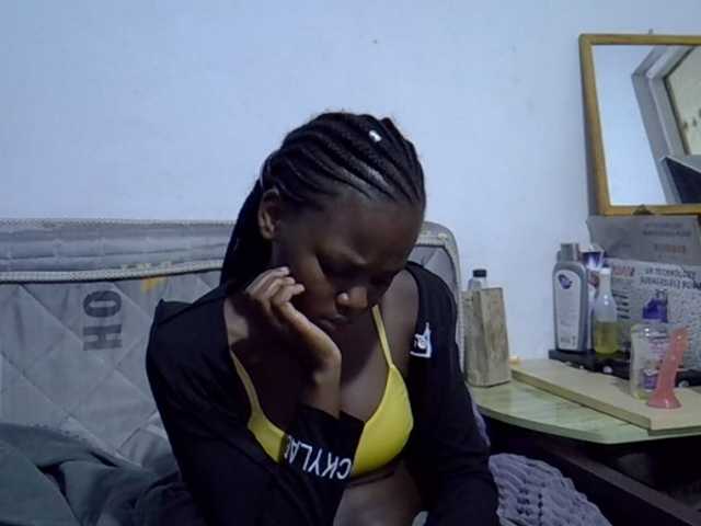 Sexybeiby1 live cam on BongaCams