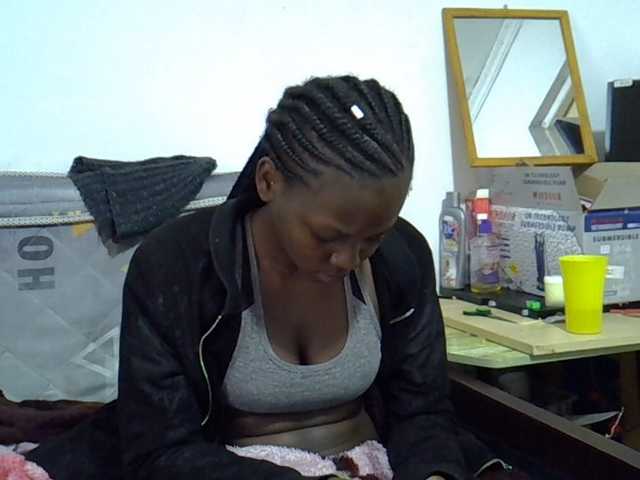 Sexybeiby1 live cam on BongaCams