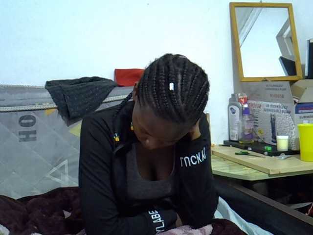 Sexybeiby1 live cam on BongaCams