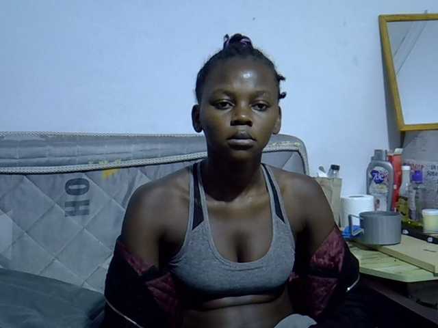 Sexybeiby1 live cam on BongaCams