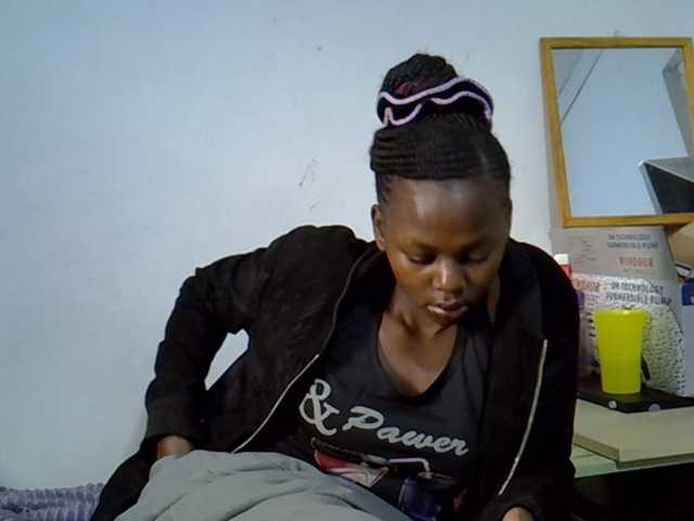 Sexybeiby1 live cam on BongaCams