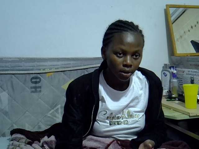 Sexybeiby1 live cam on BongaCams