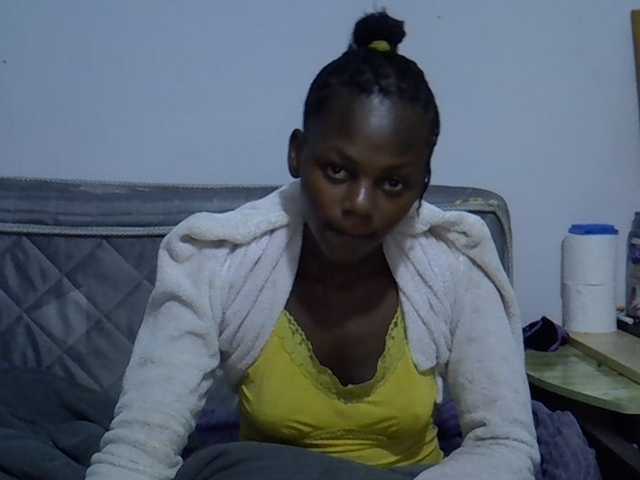 Sexybeiby1 live cam on BongaCams