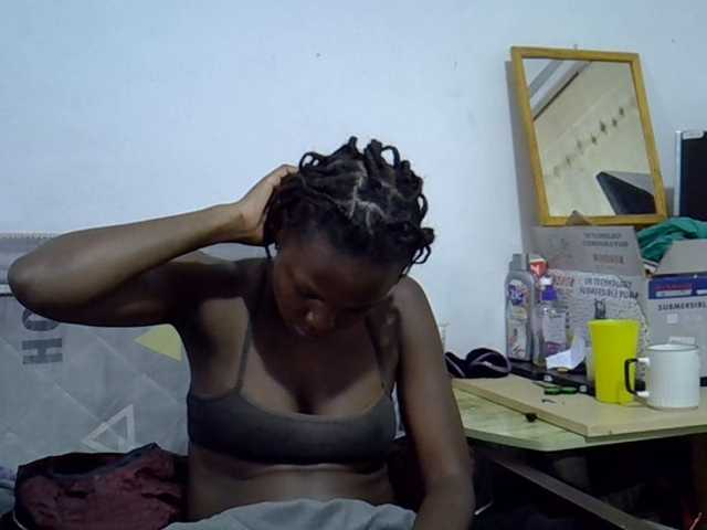 Sexybeiby1 live cam on BongaCams