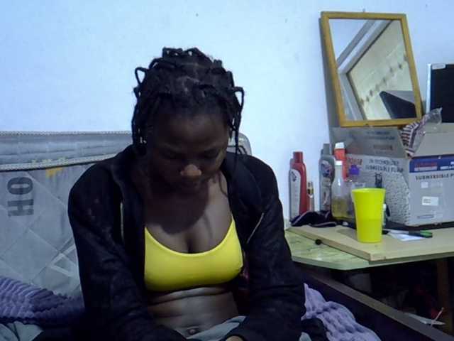 Sexybeiby1 live cam on BongaCams