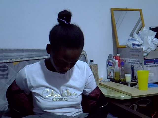 Sexybeiby1 live cam on BongaCams