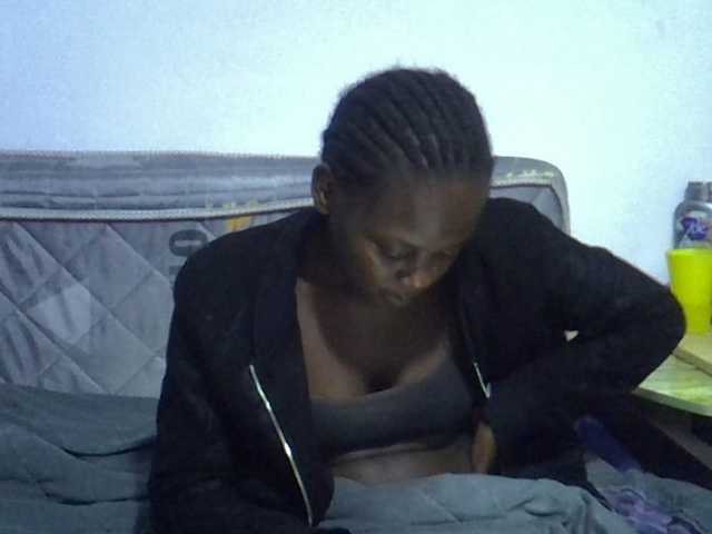 Sexybeiby1 live cam on BongaCams