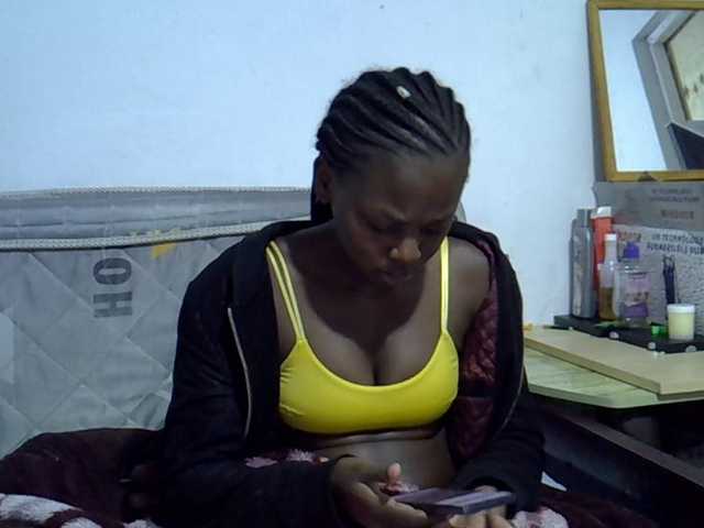 Sexybeiby1 live cam on BongaCams