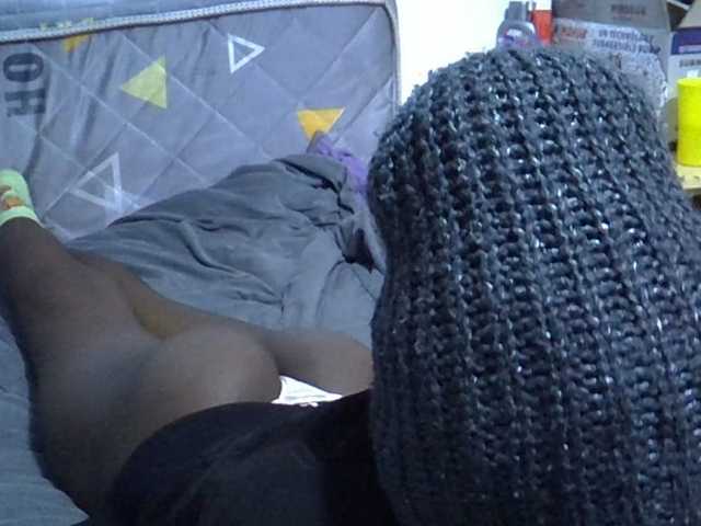 Sexybeiby1 live cam on BongaCams