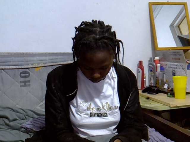 Sexybeiby1 live cam on BongaCams