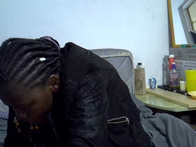 Sexybeiby1 live cam on BongaCams