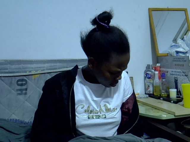Sexybeiby1 live cam on BongaCams