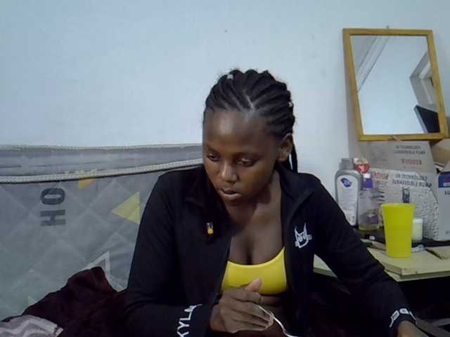 Sexybeiby1 live cam preview