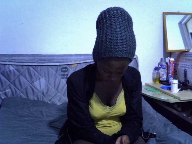 Sexybeiby1 live cam on BongaCams