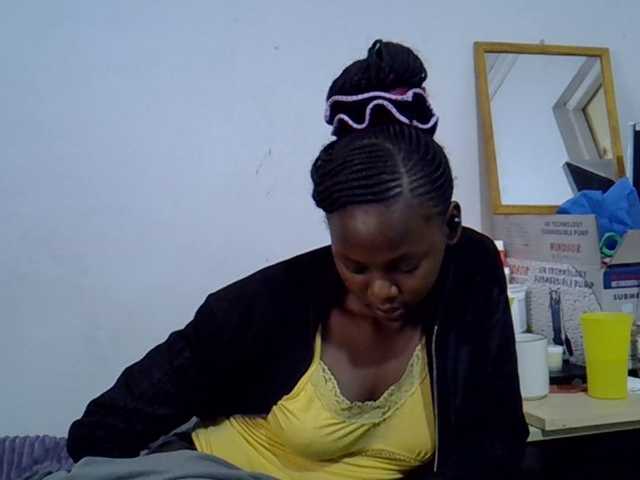 Sexybeiby1 live cam on BongaCams