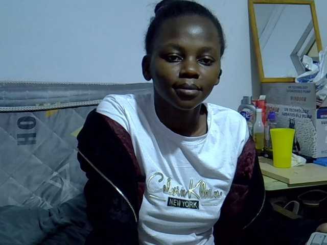Sexybeiby1 live cam on BongaCams