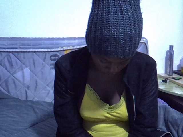 Sexybeiby1 live cam on BongaCams