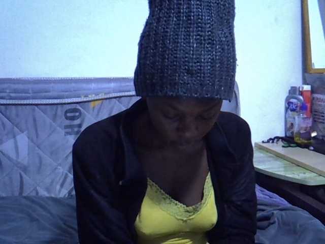 Sexybeiby1 live cam on BongaCams