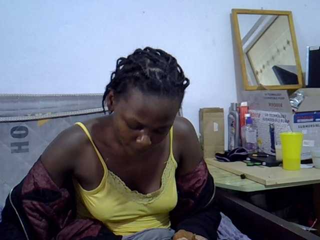 Sexybeiby1 live cam on BongaCams