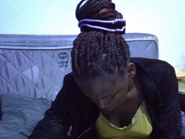 Sexybeiby1 live cam on BongaCams