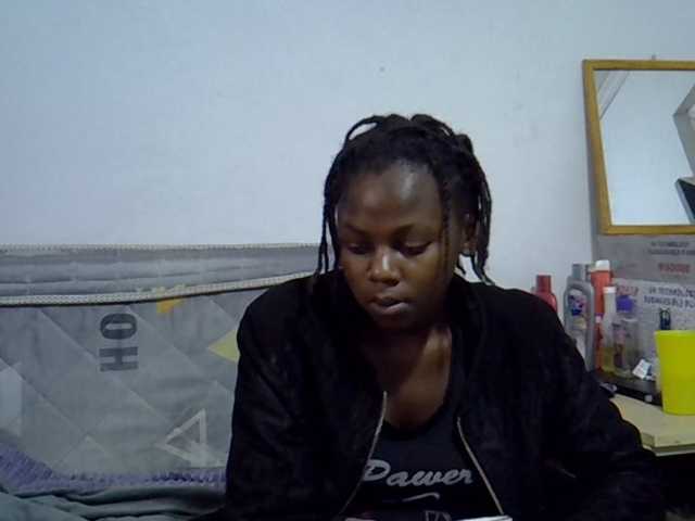 Sexybeiby1, live now on BongaCams