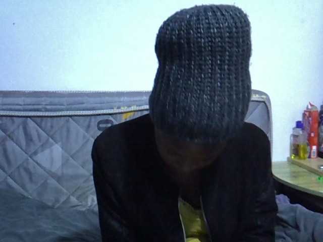 Sexybeiby1 live cam on BongaCams