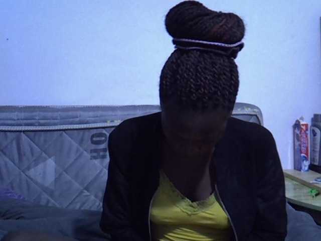 Sexybeiby1 live cam on BongaCams