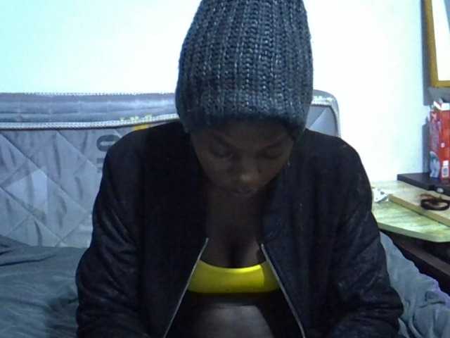 Sexybeiby1 live cam on BongaCams