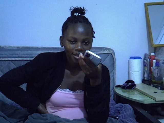 Sexybeiby1 live cam on BongaCams