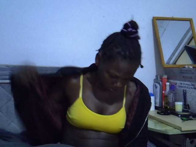 Sexybeiby1 live cam on BongaCams
