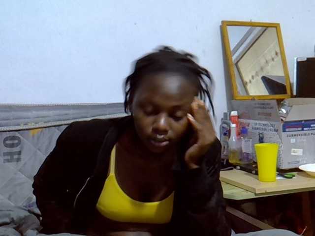 Sexybeiby1 live cam on BongaCams