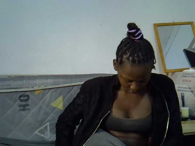 Sexybeiby1 live cam on BongaCams