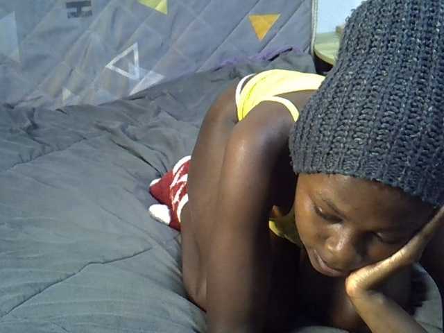 Sexybeiby1 live cam on BongaCams
